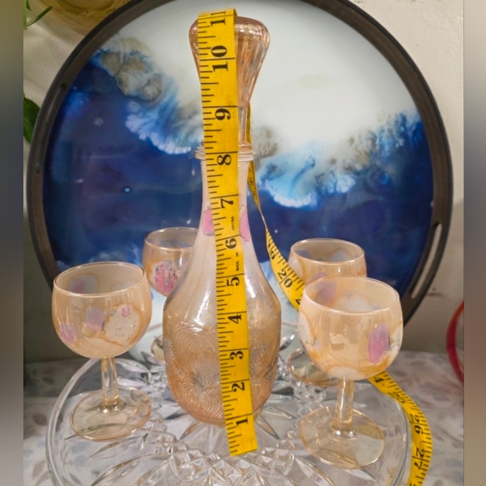 Vintage Elegant Glass Decanter Set with Four Glasses - Picture 4 of 6